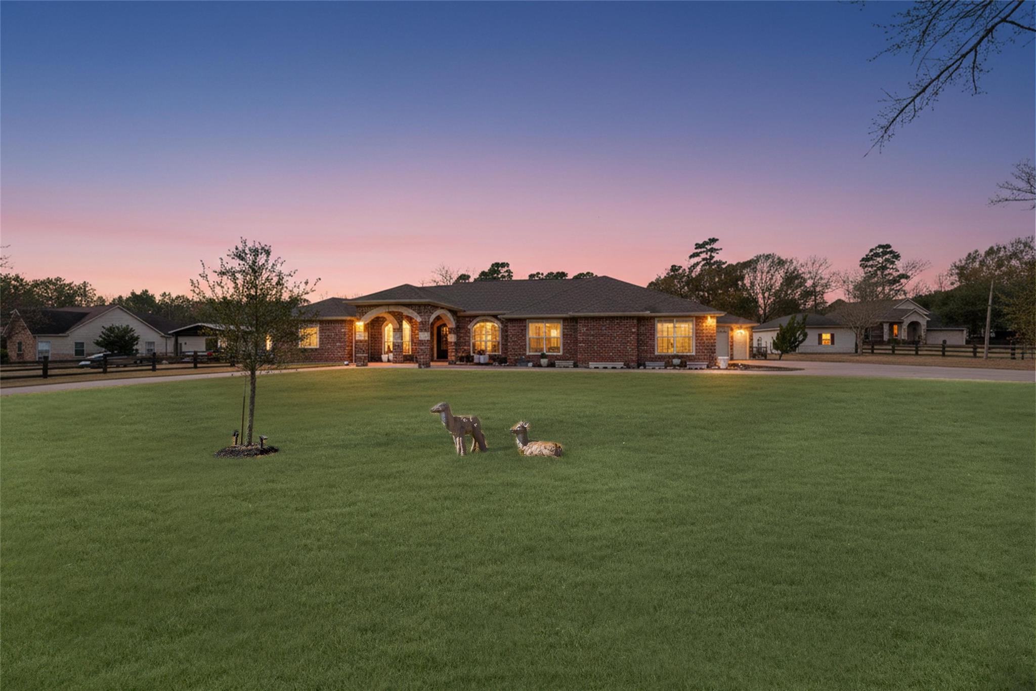 33519 Hillside Drive