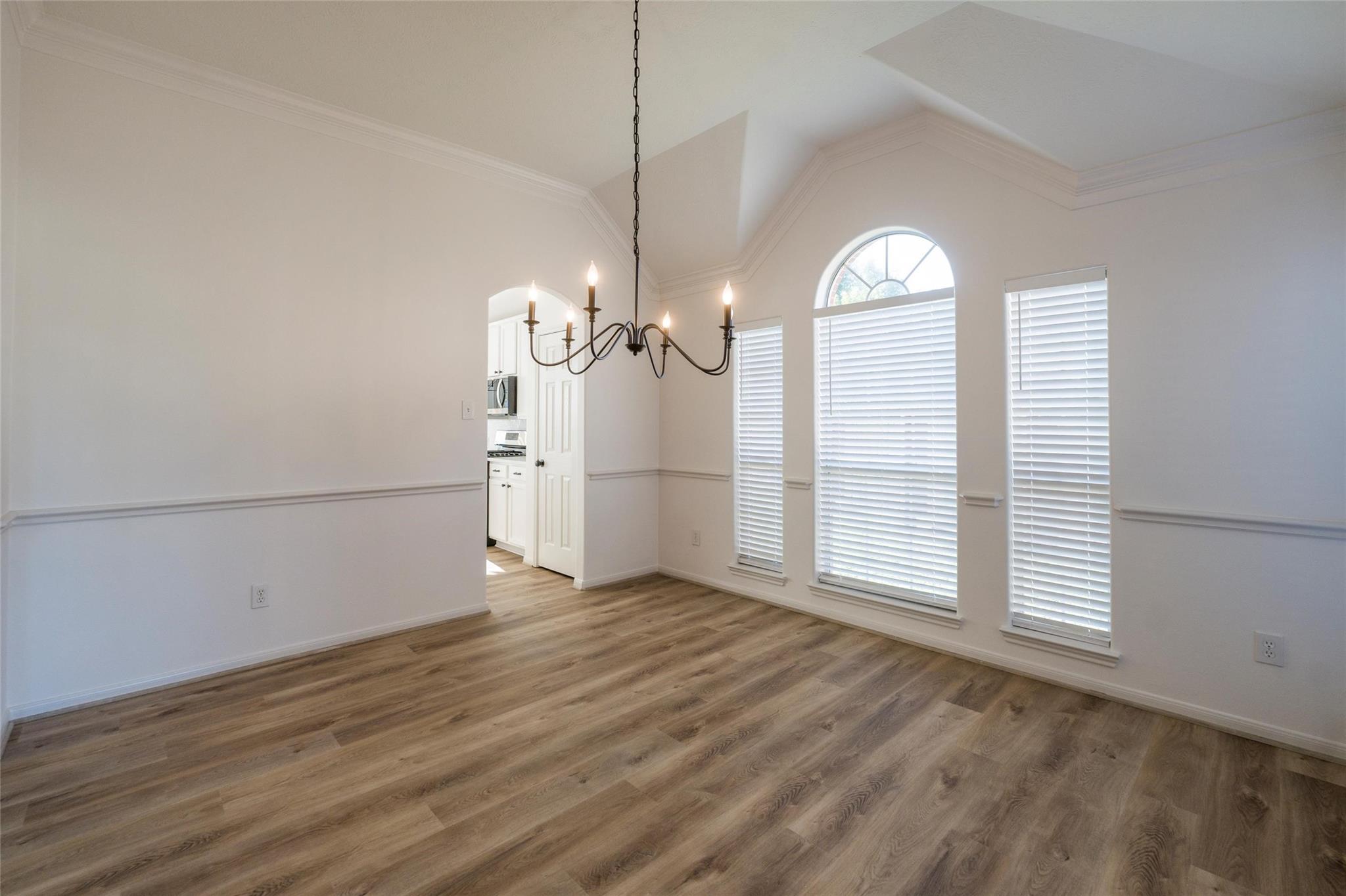 3303 Viking Landing Court