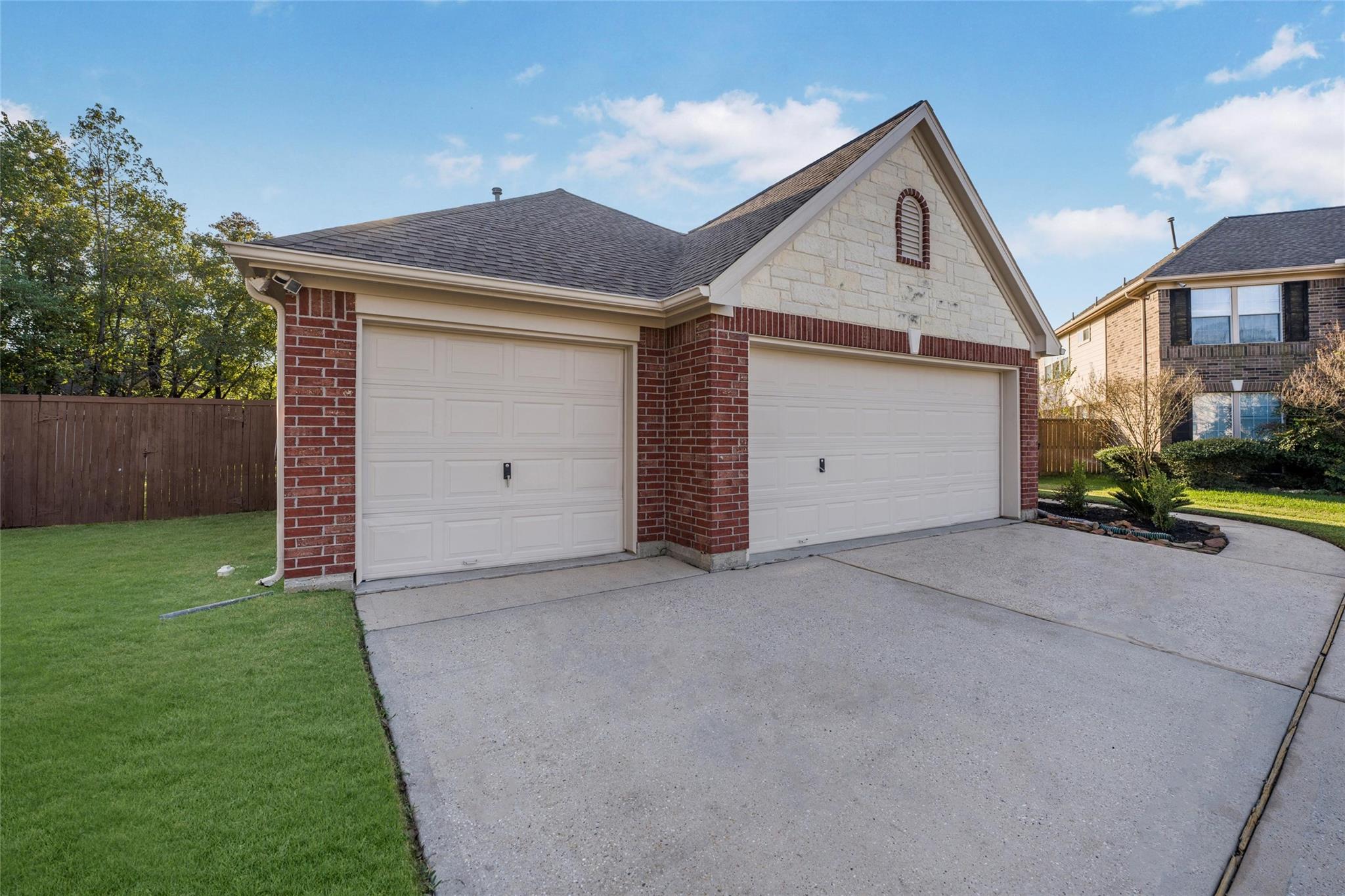 3303 Viking Landing Court