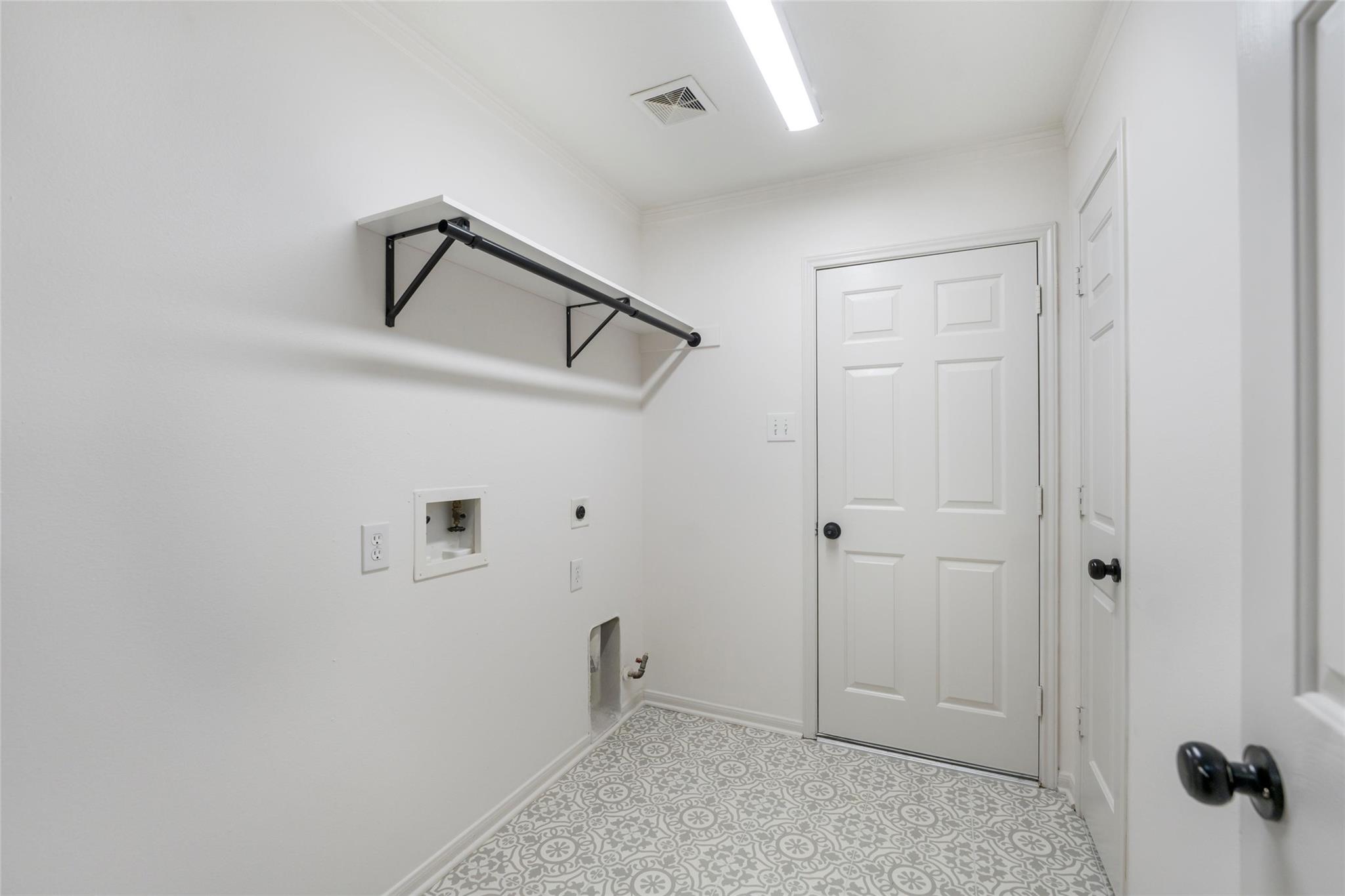 3303 Viking Landing Court