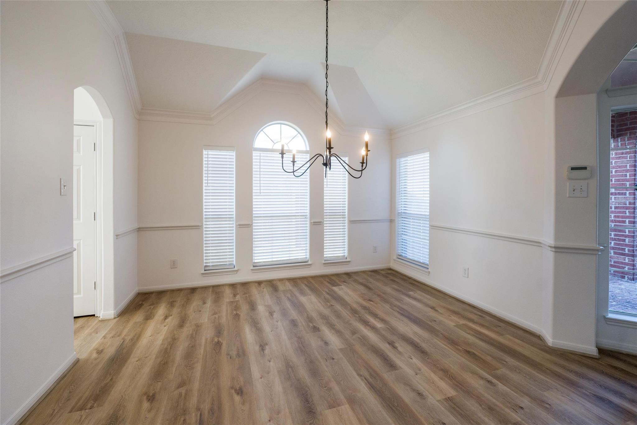 3303 Viking Landing Court