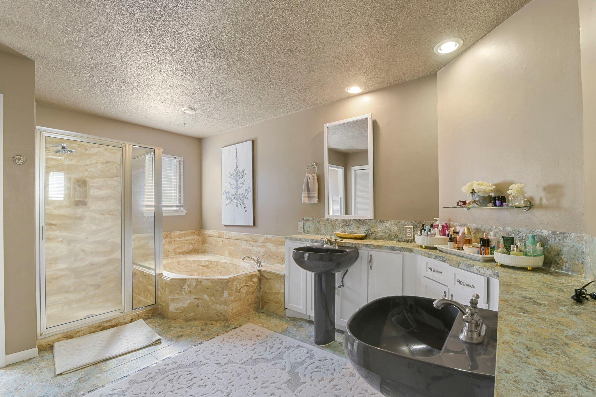 12226 Glenview Drive, Montgomery