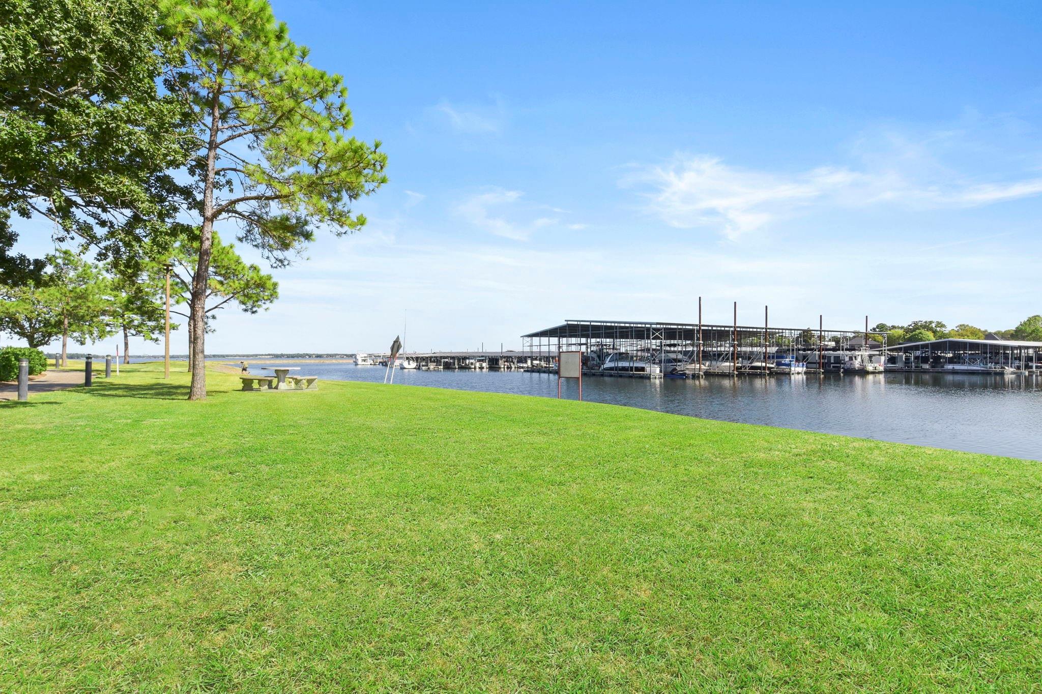 12226 Glenview Drive, Montgomery