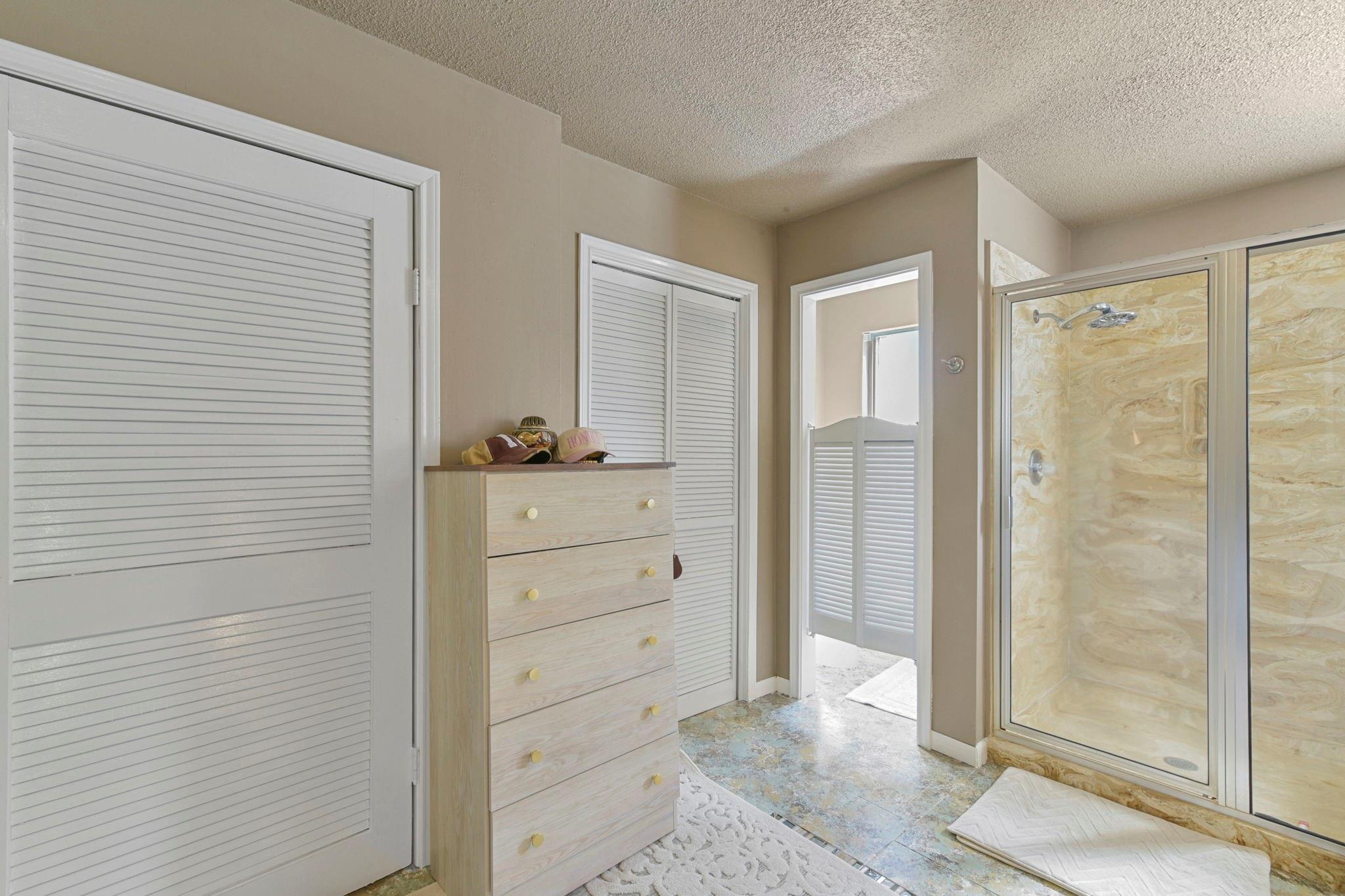 12226 Glenview Drive, Montgomery