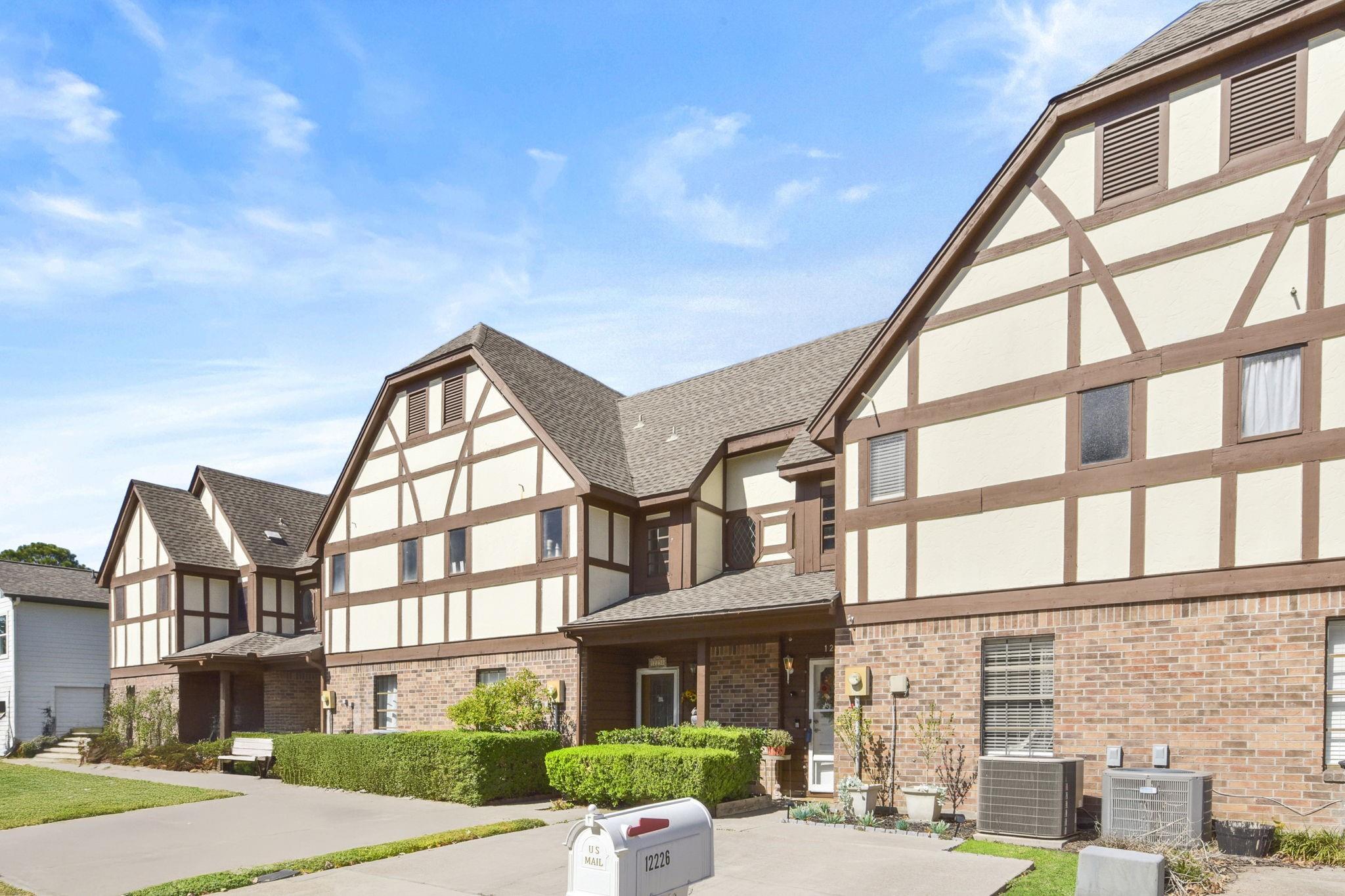 12226 Glenview Drive, Montgomery