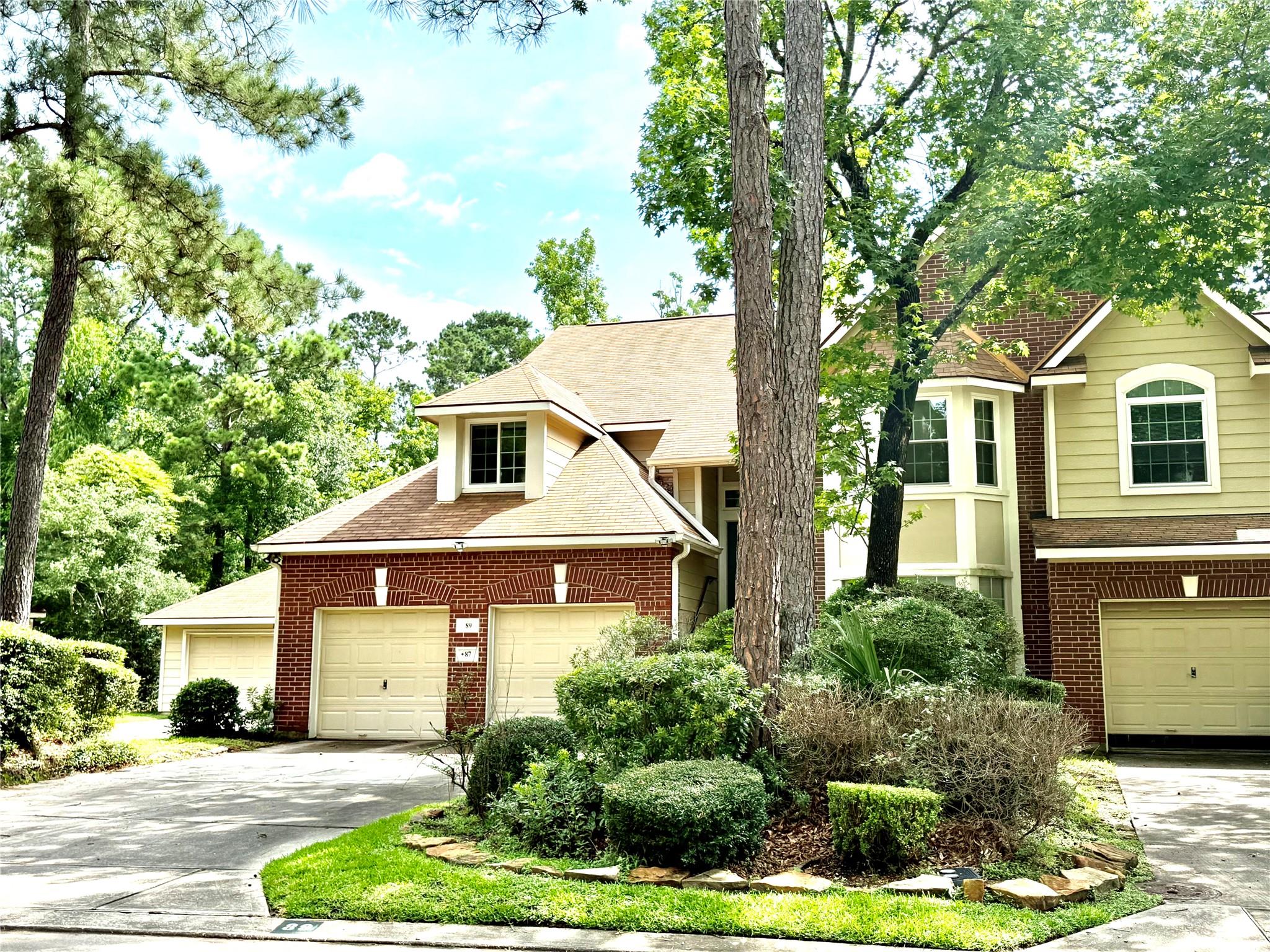87 N Avonlea Circle