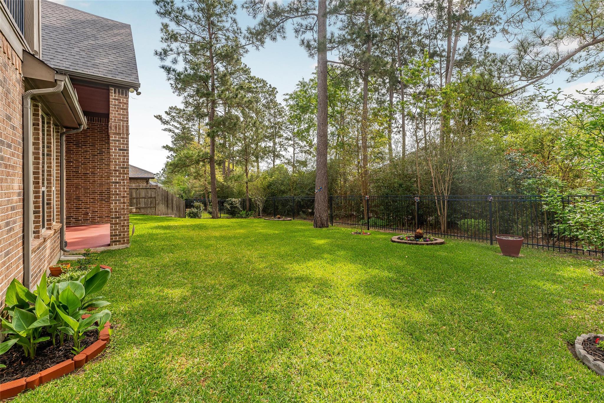 1006 Blossom Field Lane