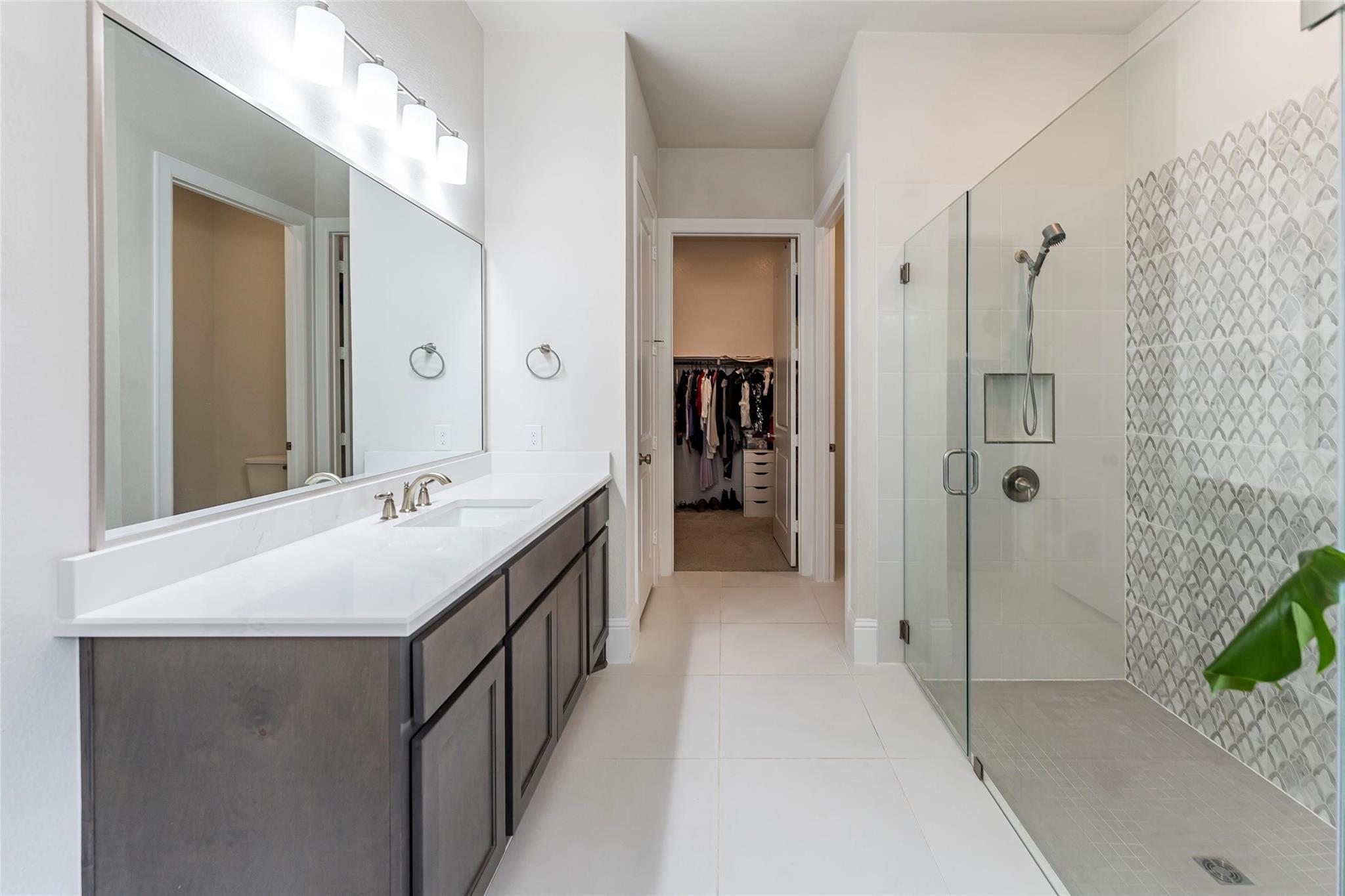 622 Platinum Stone Lane