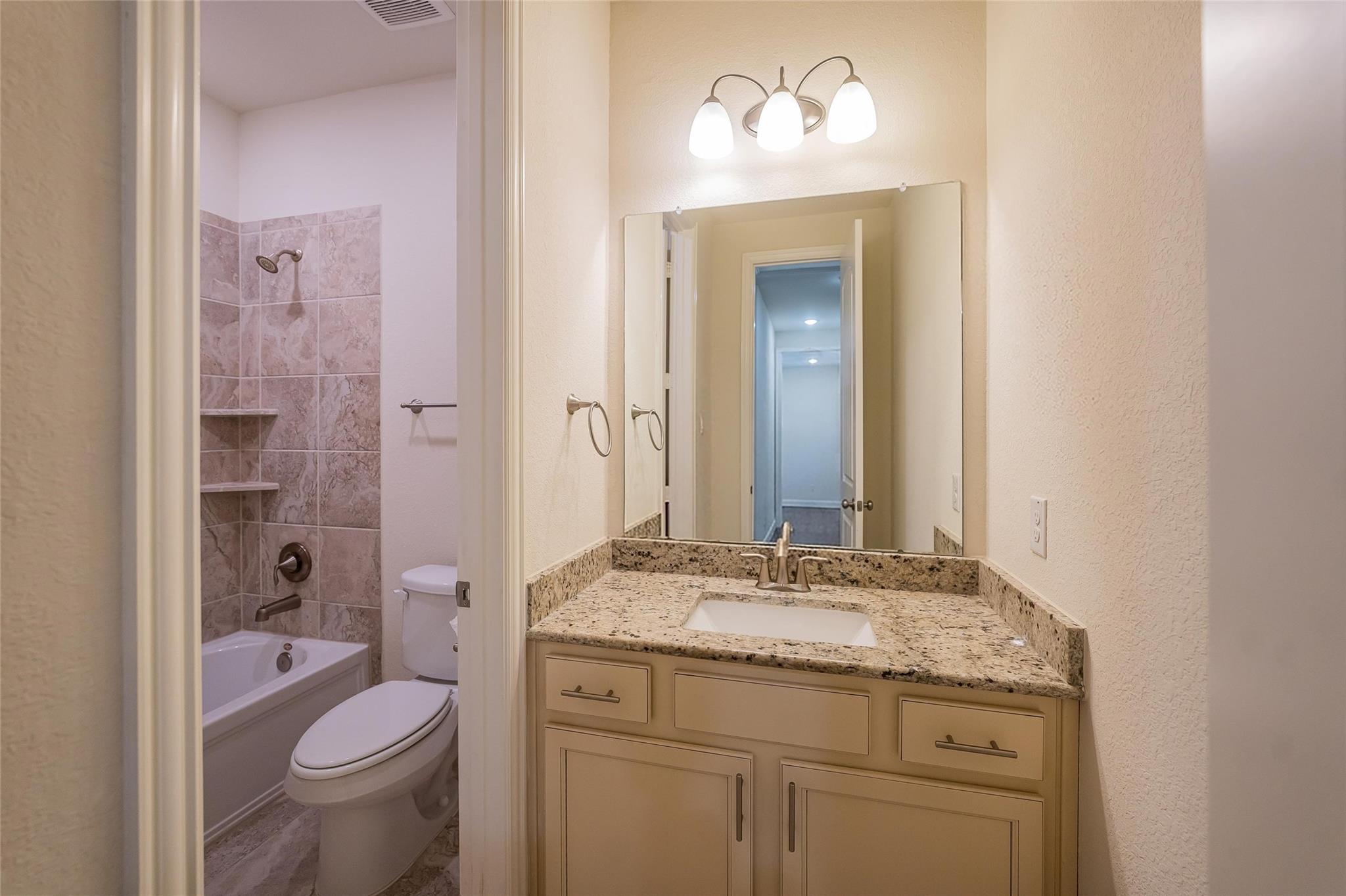 1019 Ginger Glade Lane