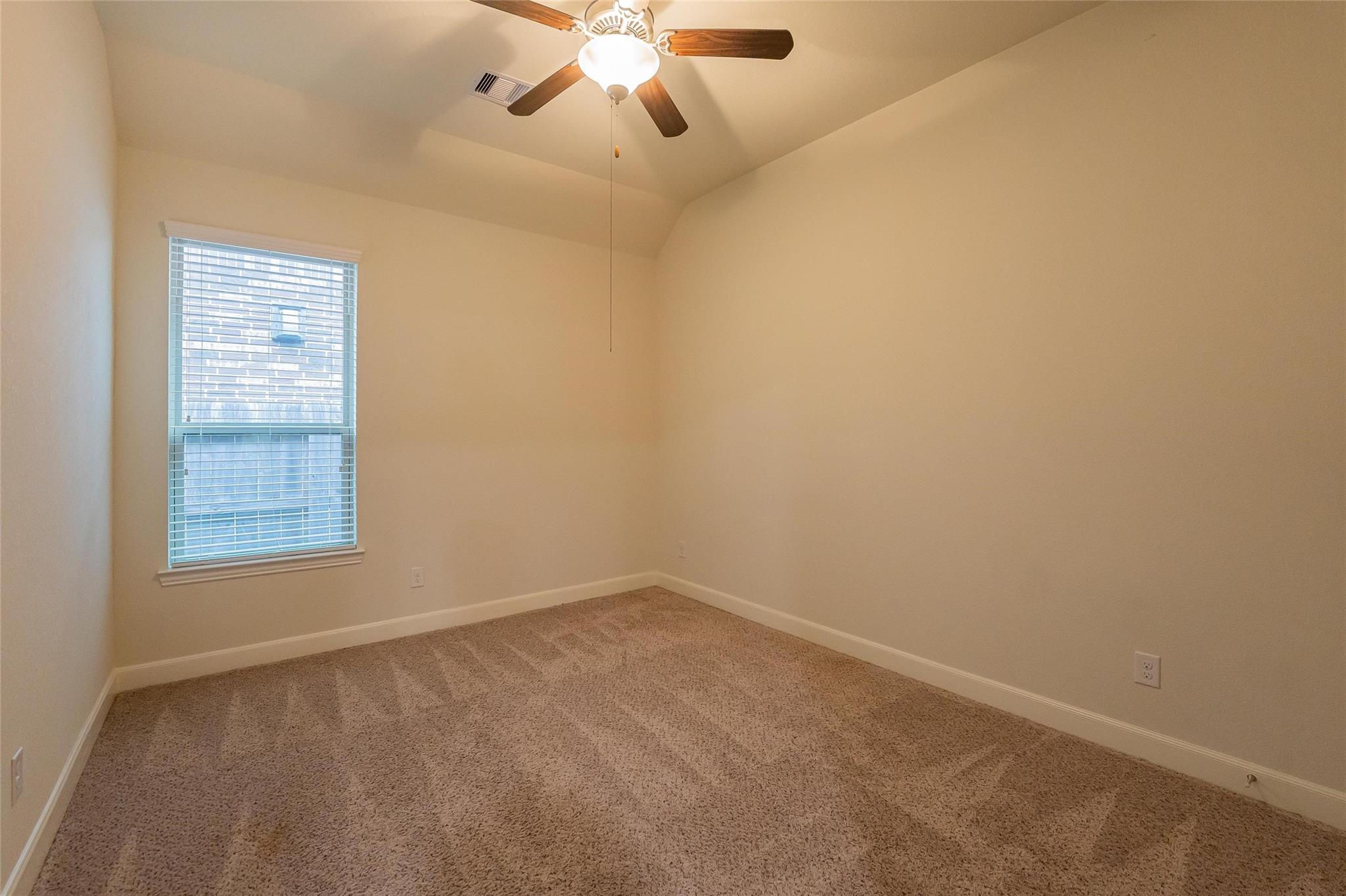 1019 Ginger Glade Lane