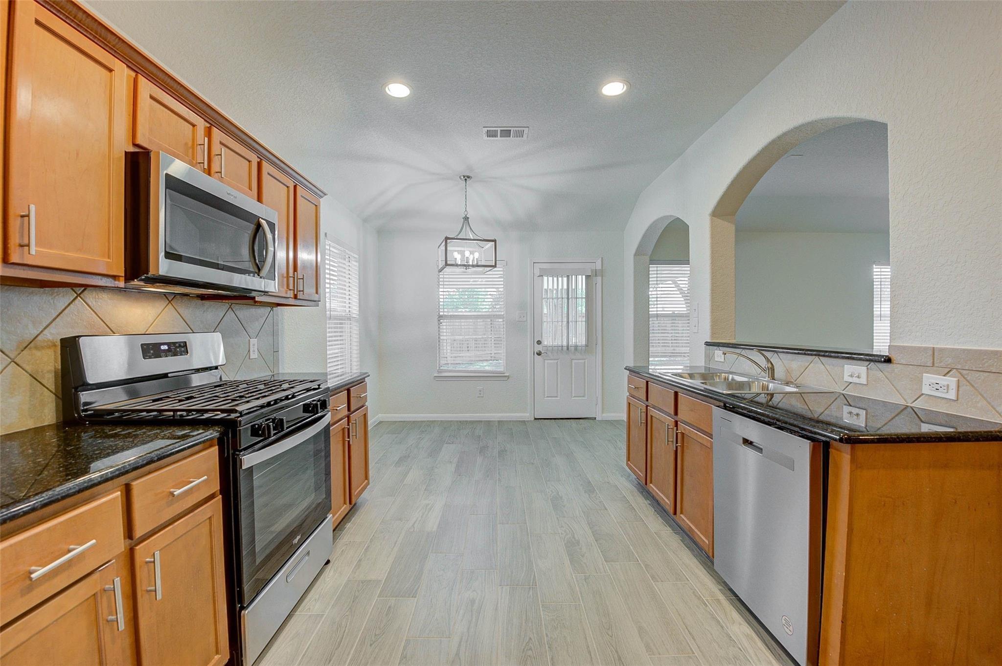 32403 Cross Spring Park Lane