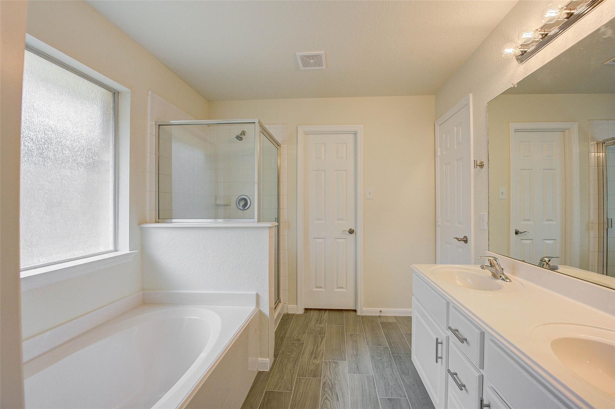 32403 Cross Spring Park Lane