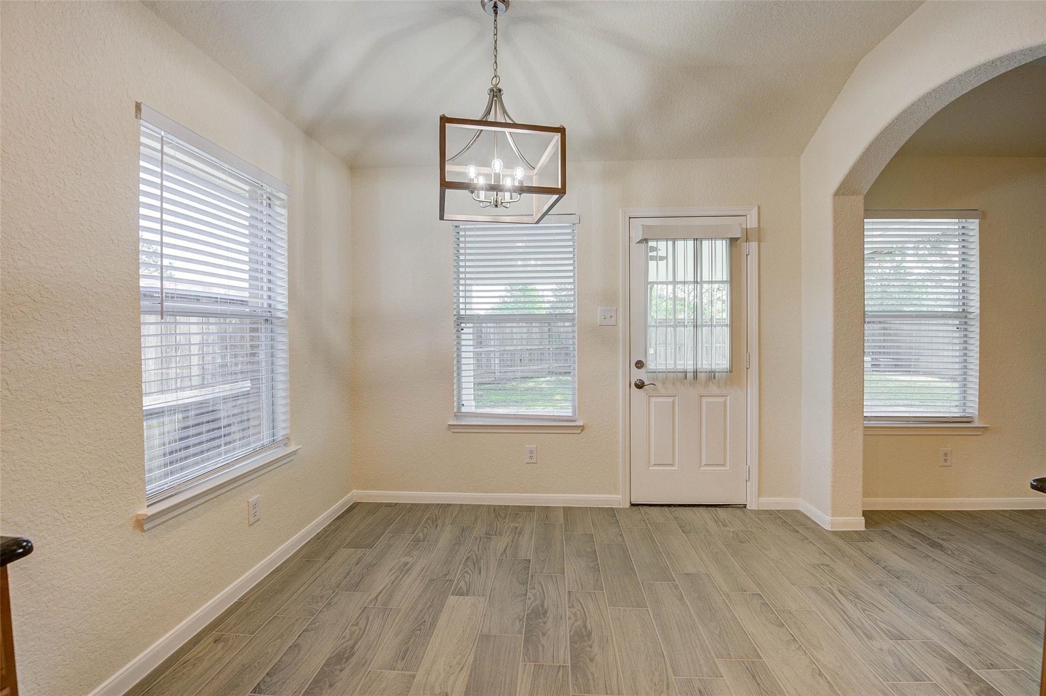 32403 Cross Spring Park Lane