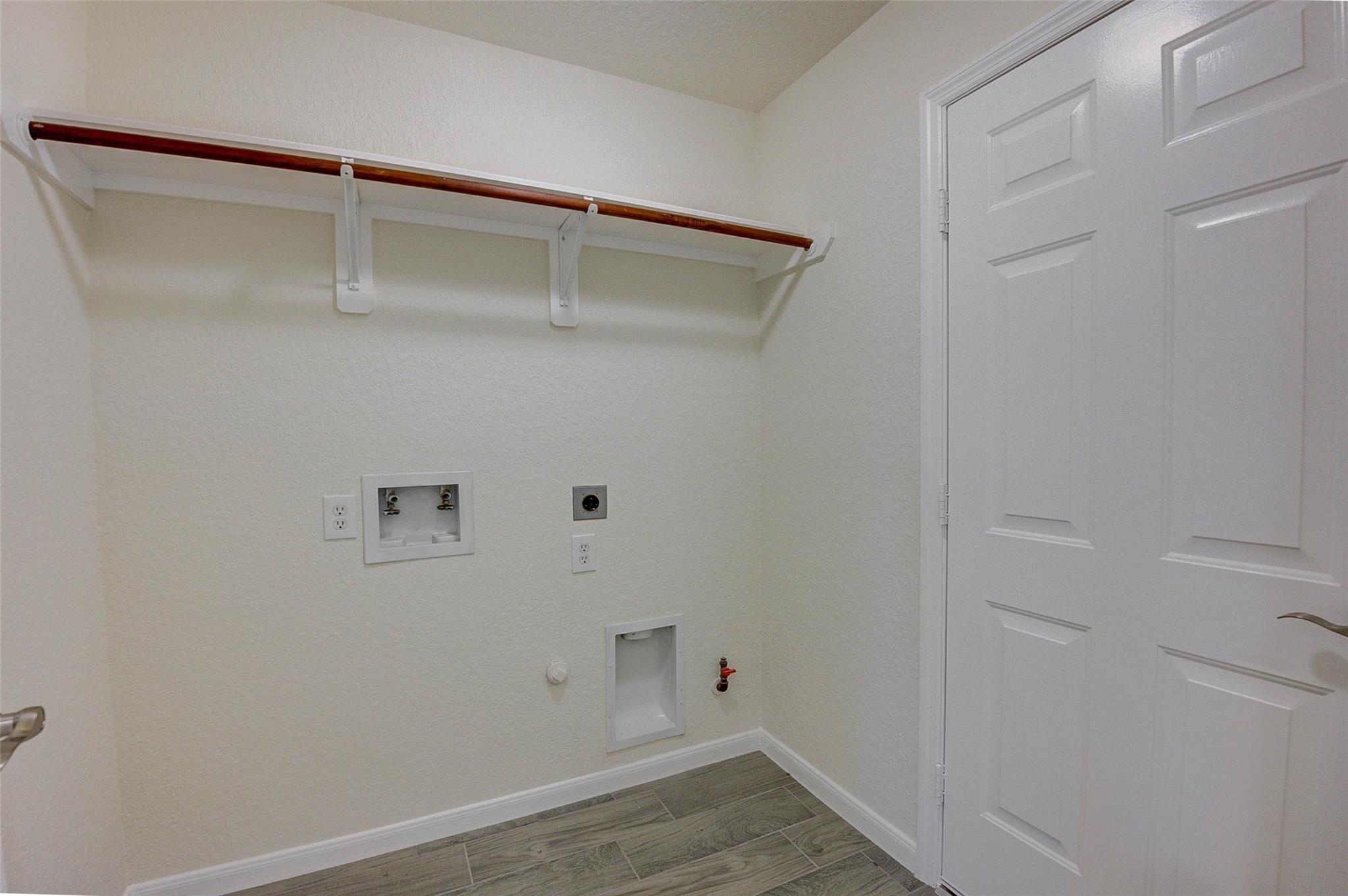 32403 Cross Spring Park Lane