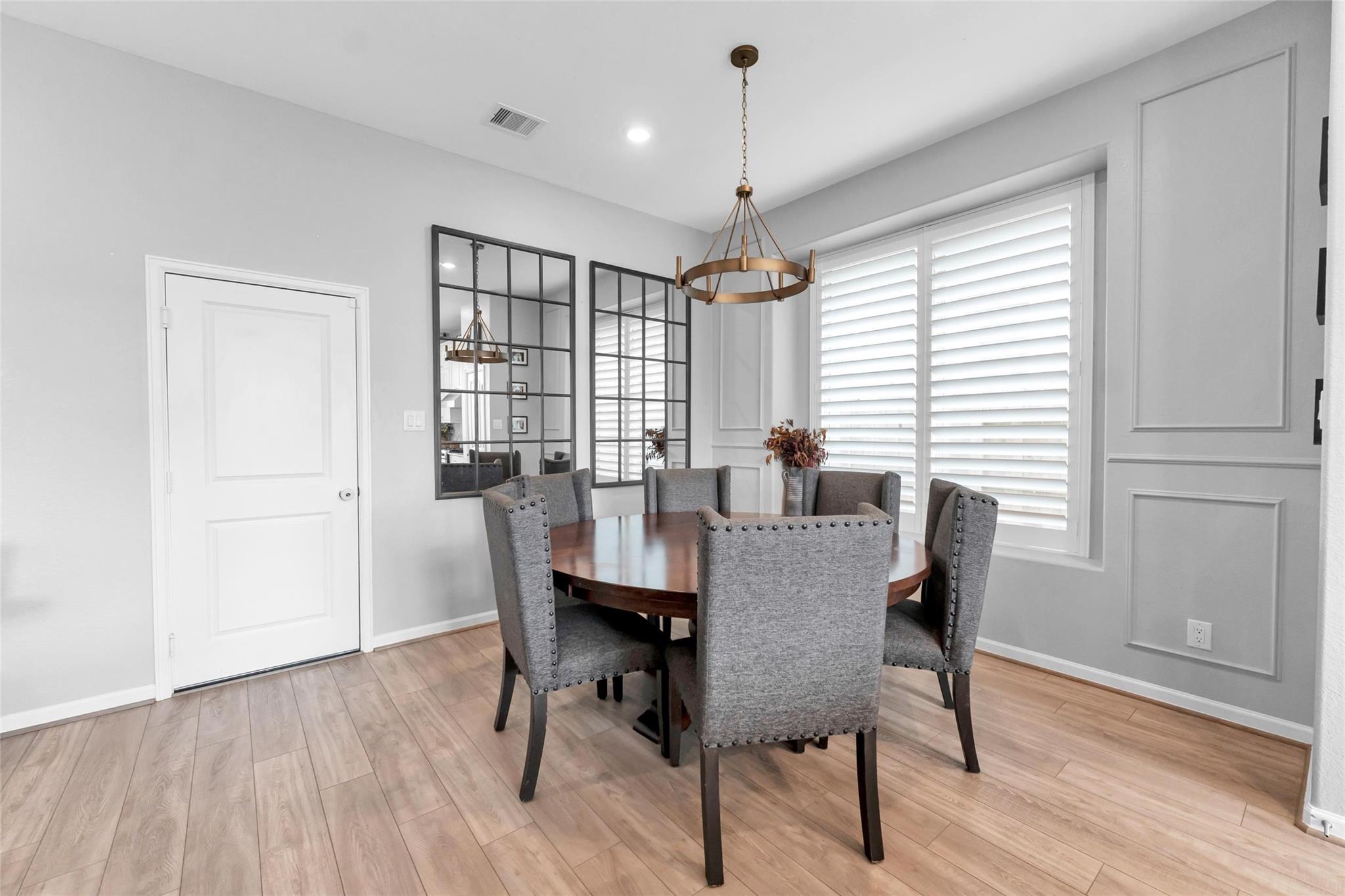 1443 Northwood Bluff Lane
