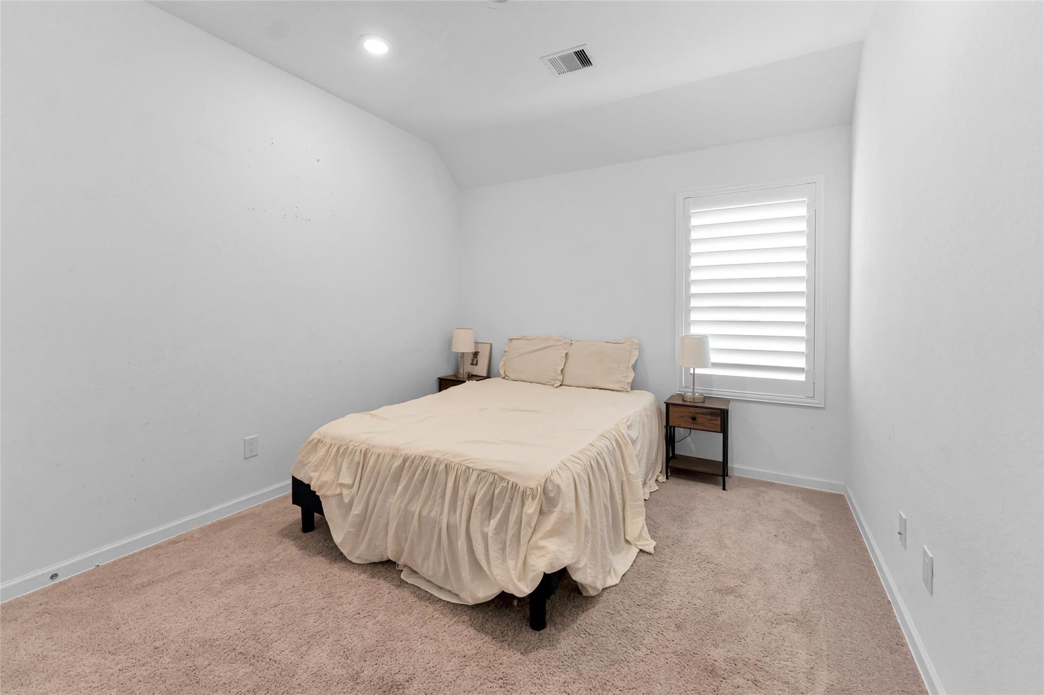 1443 Northwood Bluff Lane