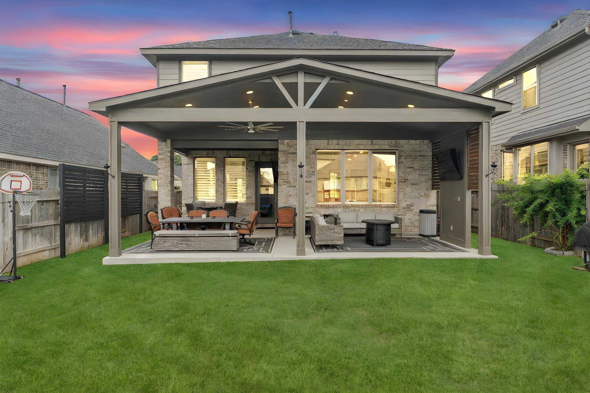1443 Northwood Bluff Lane