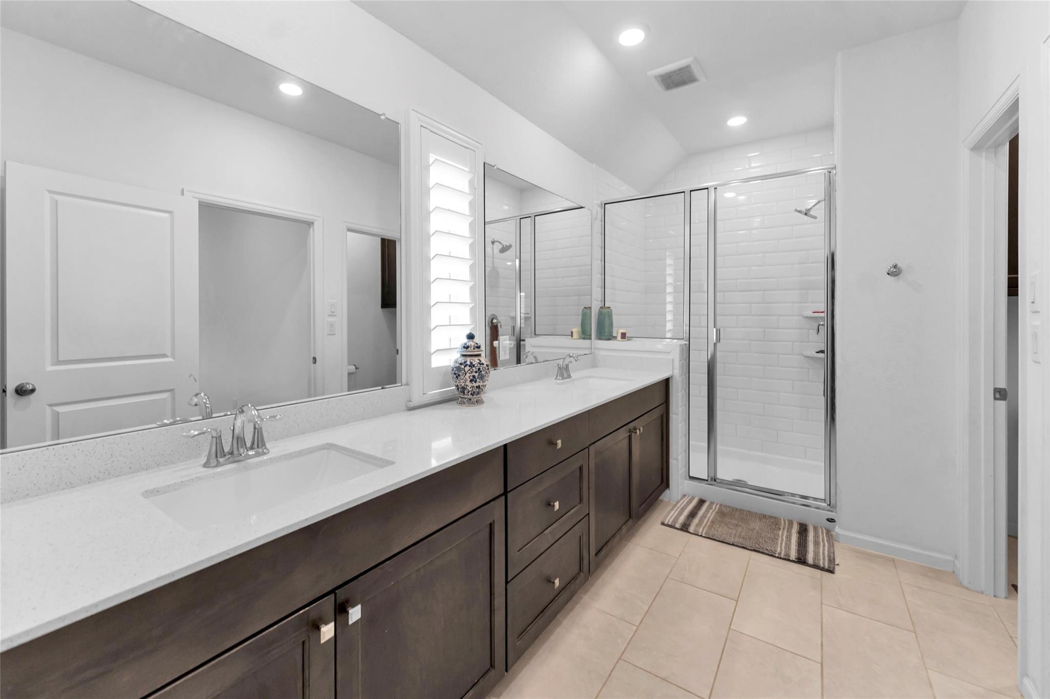 1443 Northwood Bluff Lane