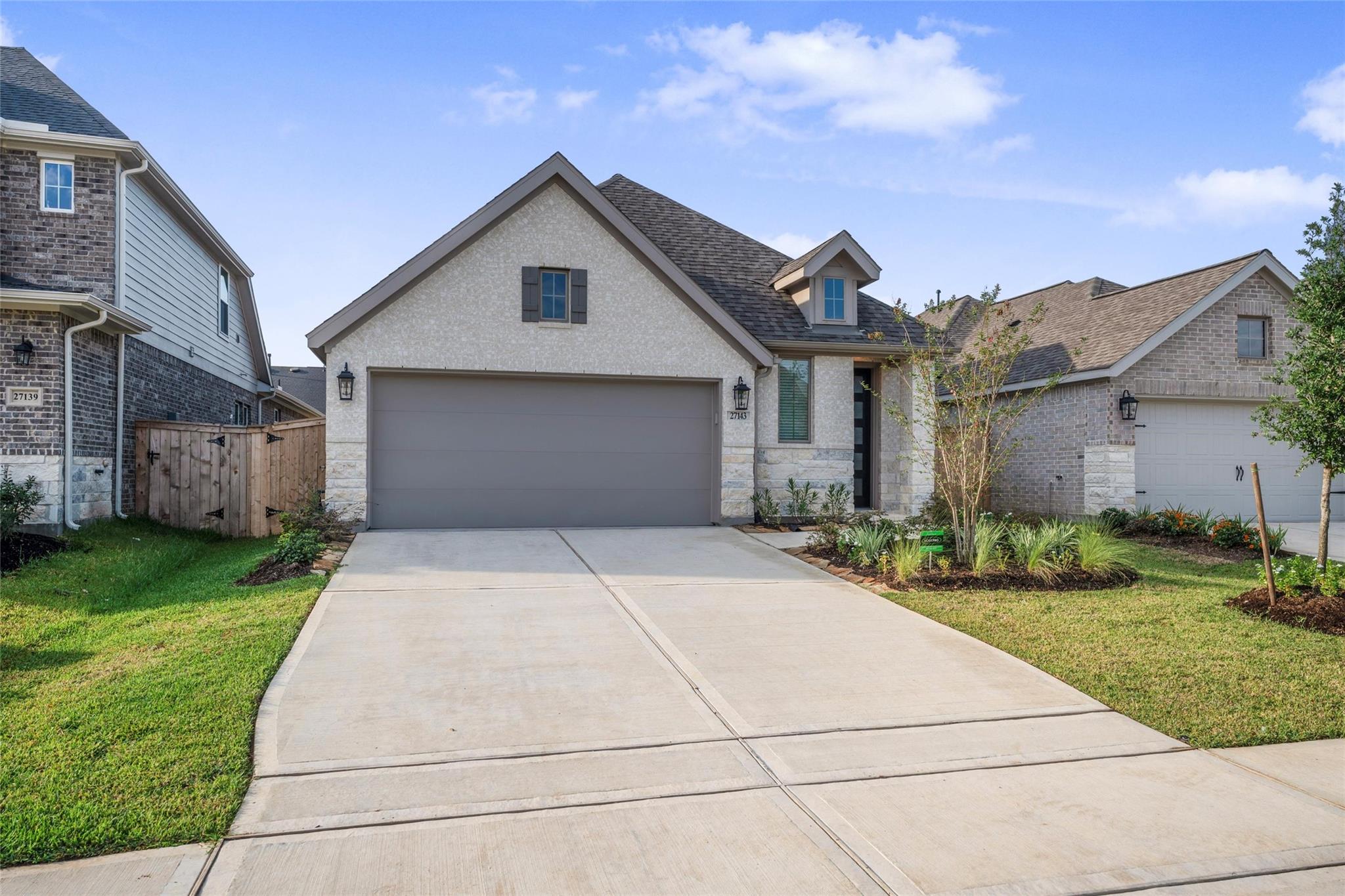 27143 Butterfly Mint Lane