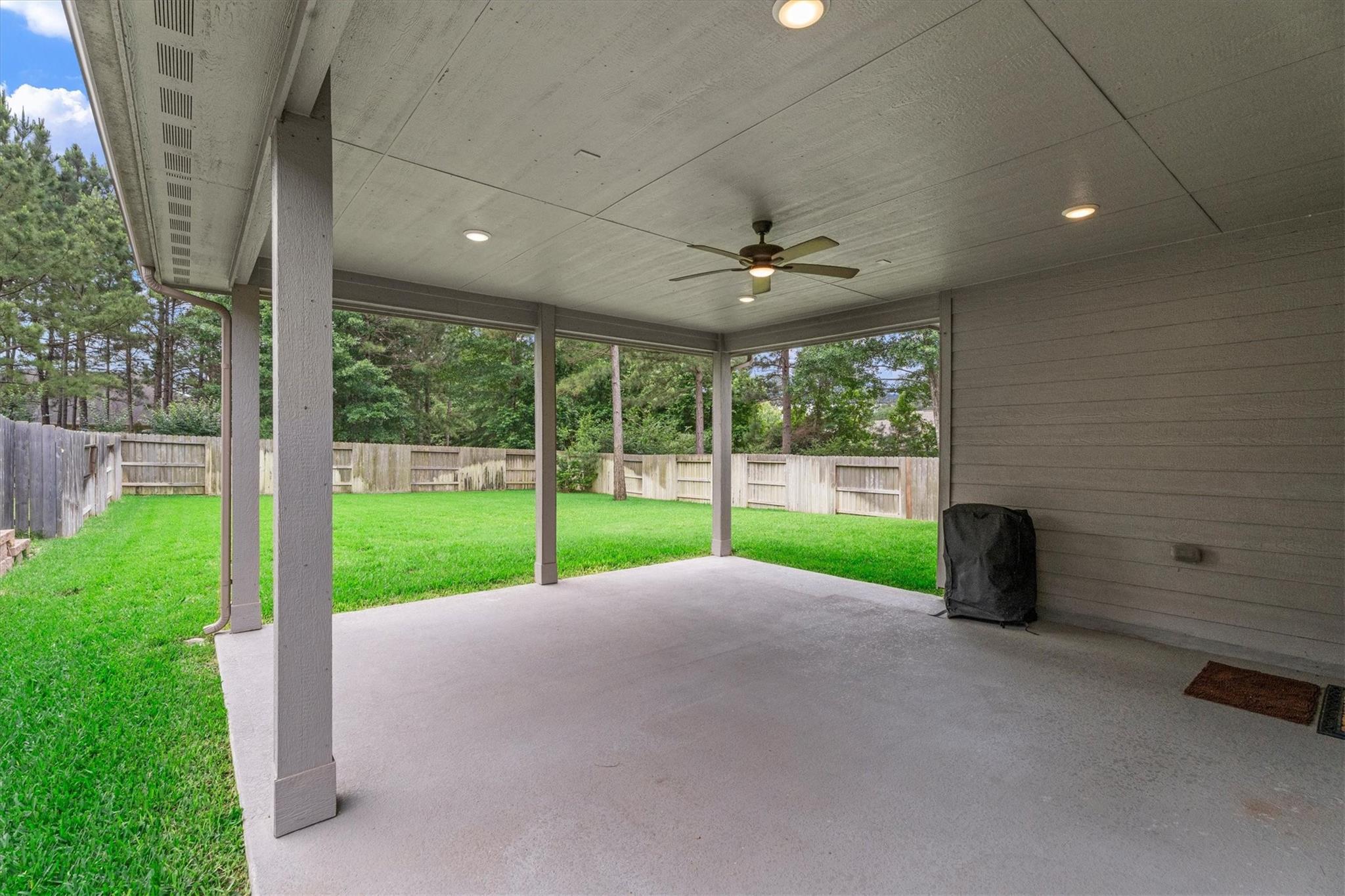 106 E Silky Sephora Court