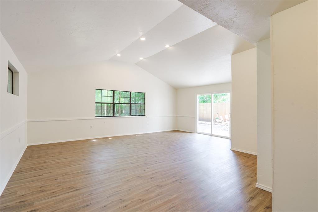 2424 NW 18th Street