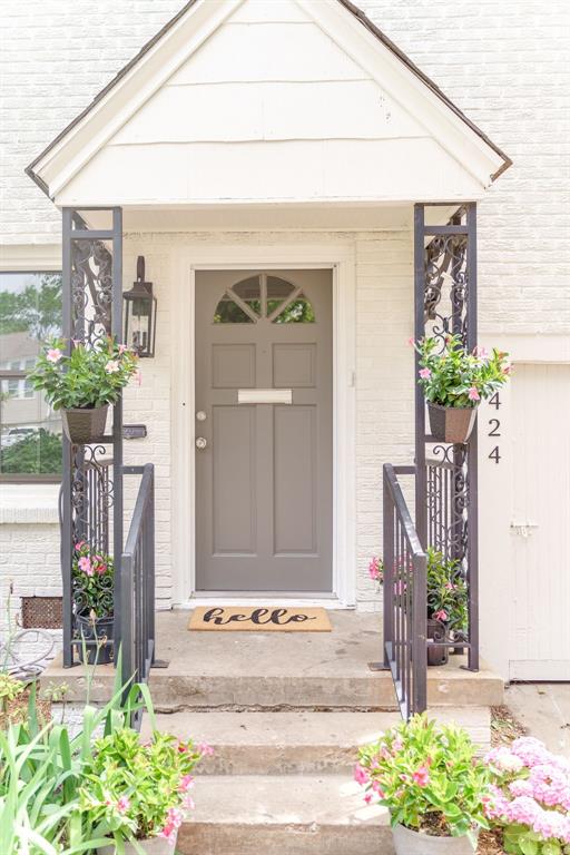 2424 NW 18th Street
