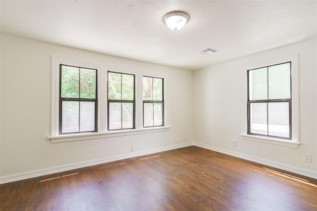 2424 NW 18th Street