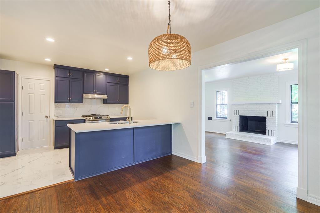 2424 NW 18th Street