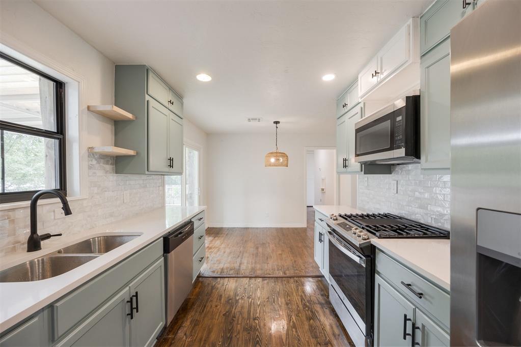 3301 NW 29th Street