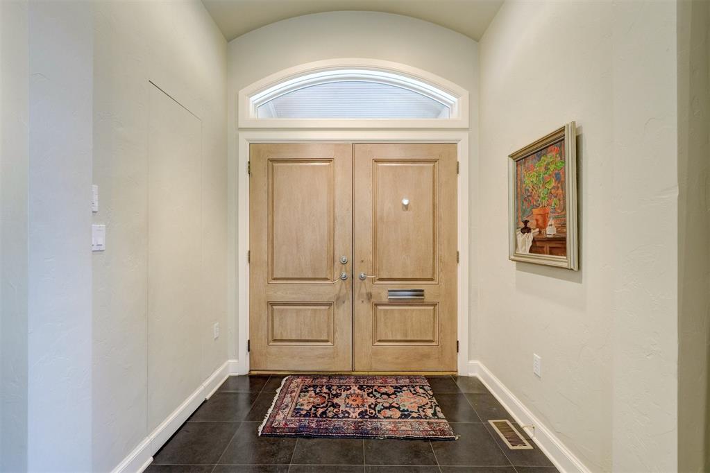 1300 Glenbrook Terrace