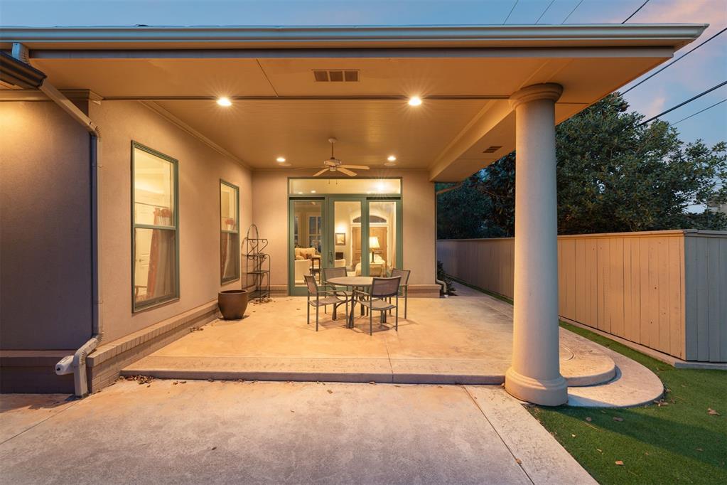 1300 Glenbrook Terrace