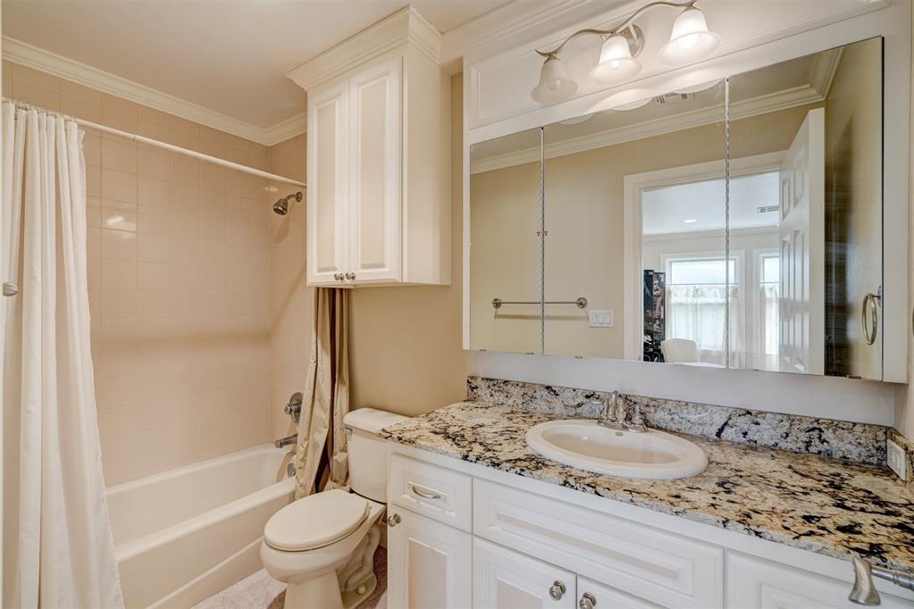 1300 Glenbrook Terrace