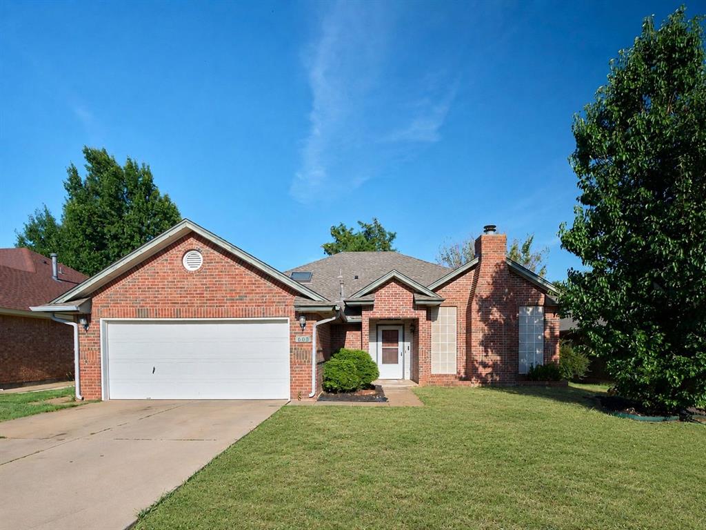 608 Tudor Lane