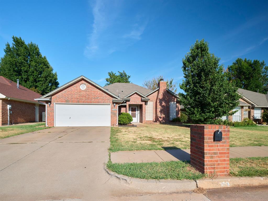 608 Tudor Lane