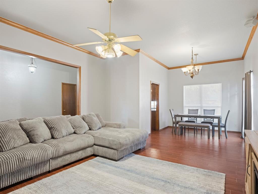 608 Tudor Lane