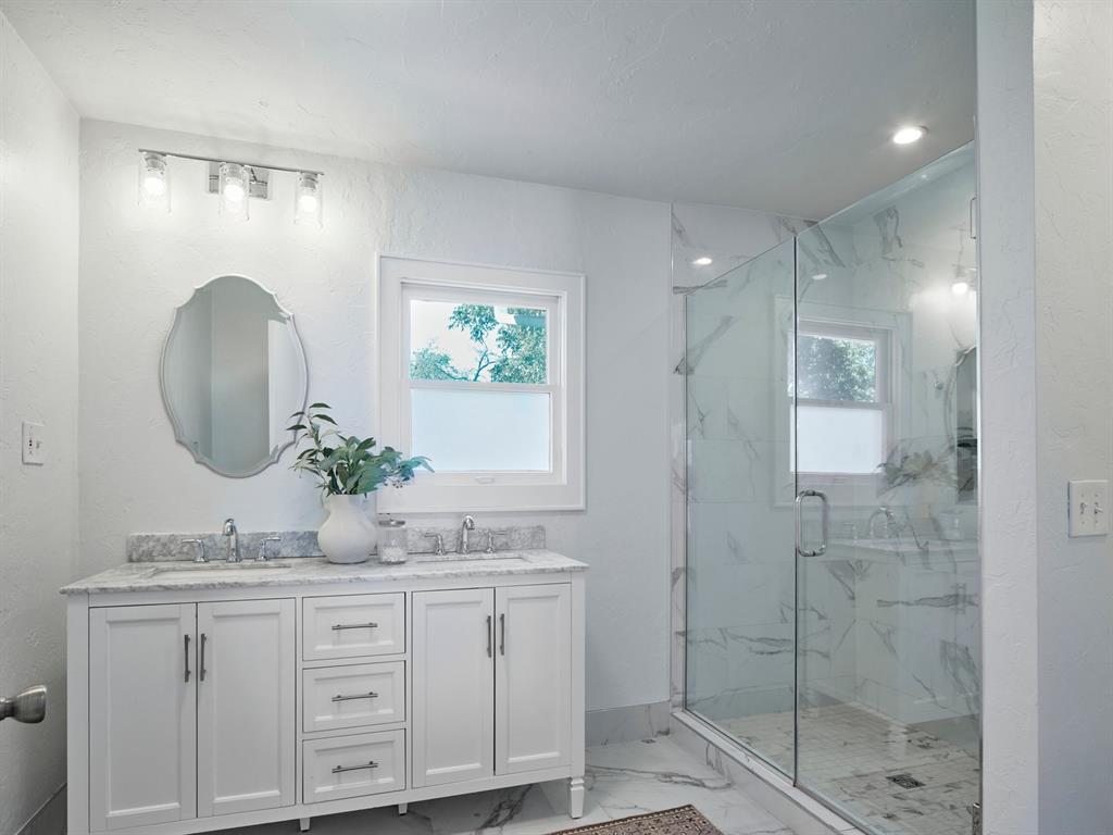1824 NW 17th Street