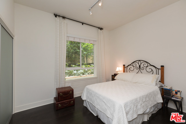 12920 RUNWAY RD Unit: 162