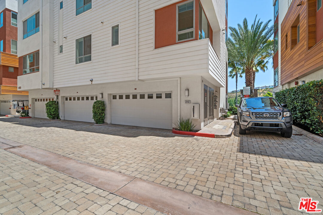 12492 Osprey Ln Unit: 1