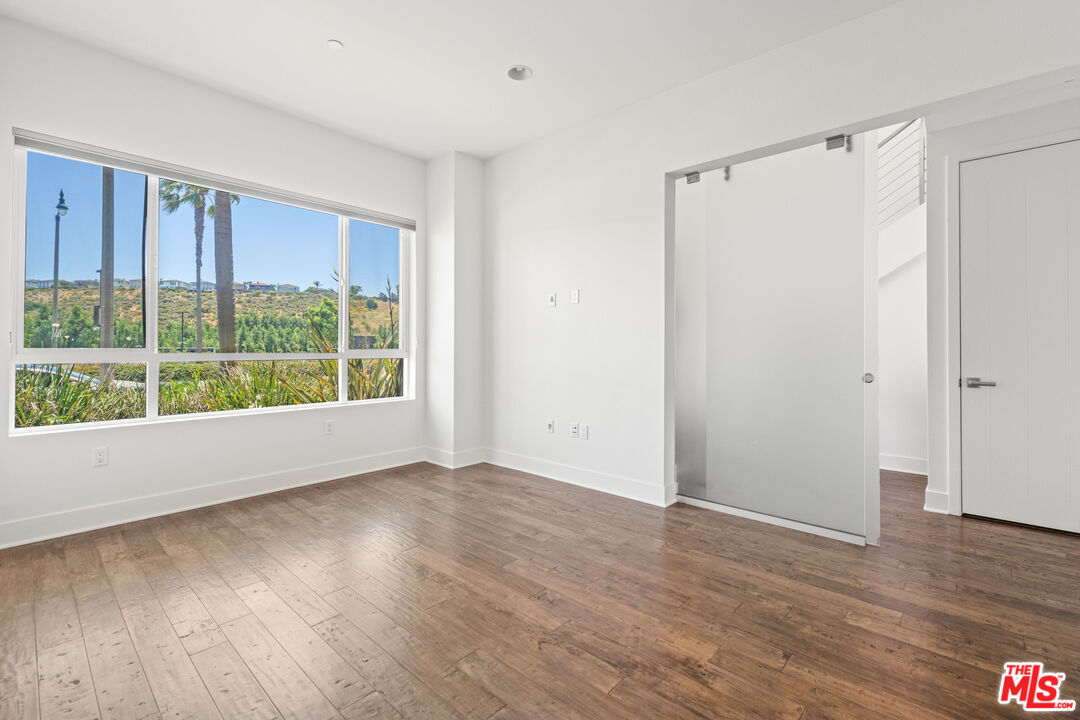 12492 Osprey Ln Unit: 1