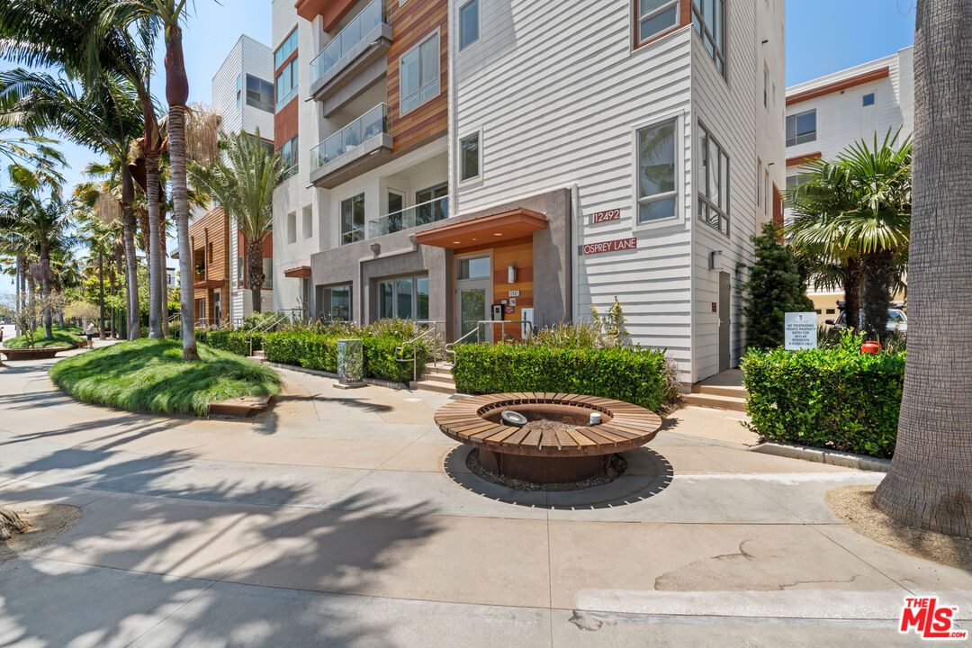 12492 Osprey Ln Unit: 1