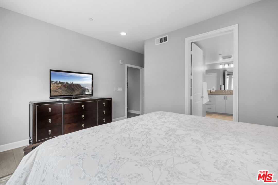 12558 W Fielding Cir Unit: 1