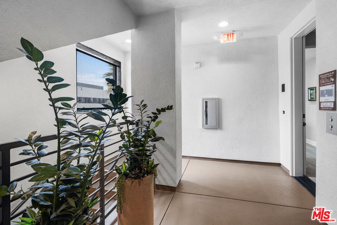 12558 W Fielding Cir Unit: 1