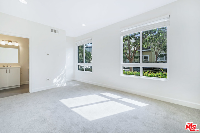 12887 Runway RD Unit: 2