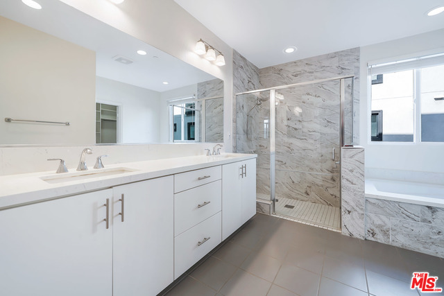 12887 Runway RD Unit: 2