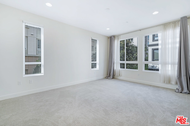 12887 Runway RD Unit: 2