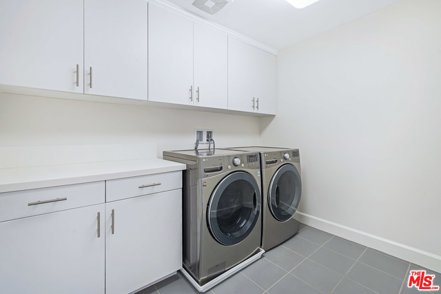 12887 Runway RD Unit: 2