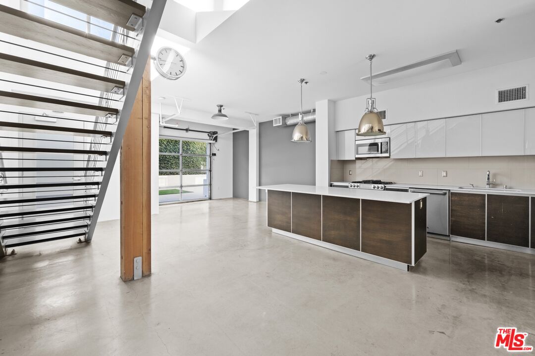 11500 Tennessee Ave Unit: 125