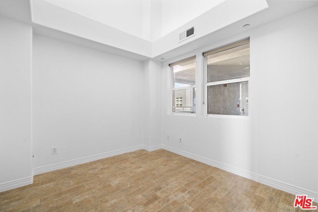 7100 Playa Vista Dr Unit: 424