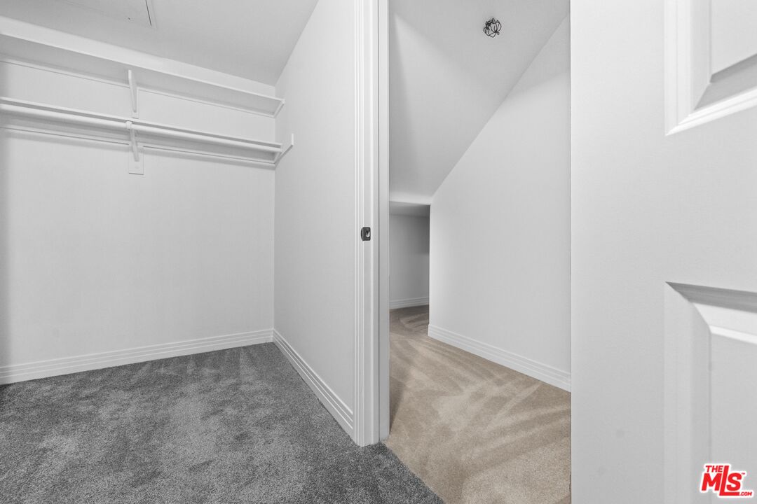 7100 Playa Vista Dr Unit: 424