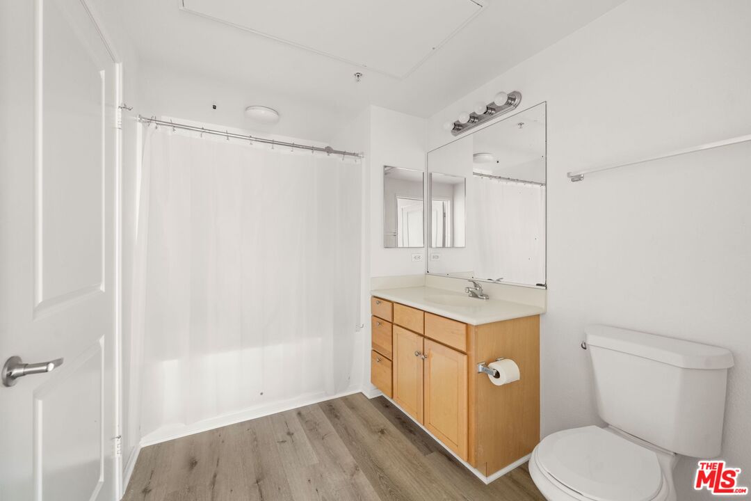 6400 Crescent Park Unit: 217